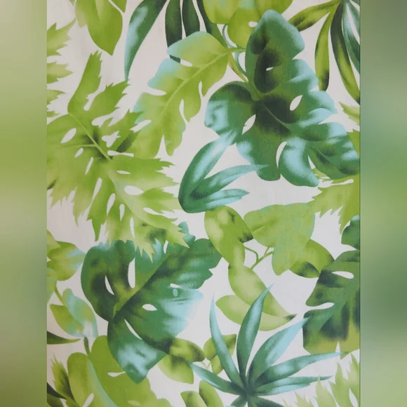 Attyre Women's Skort Tropical Green Leaves ~ Stretch ~ Size 12 - Picture 2 of 9